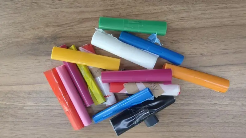 چگونه لکه های نوار را پاک کنیم؟